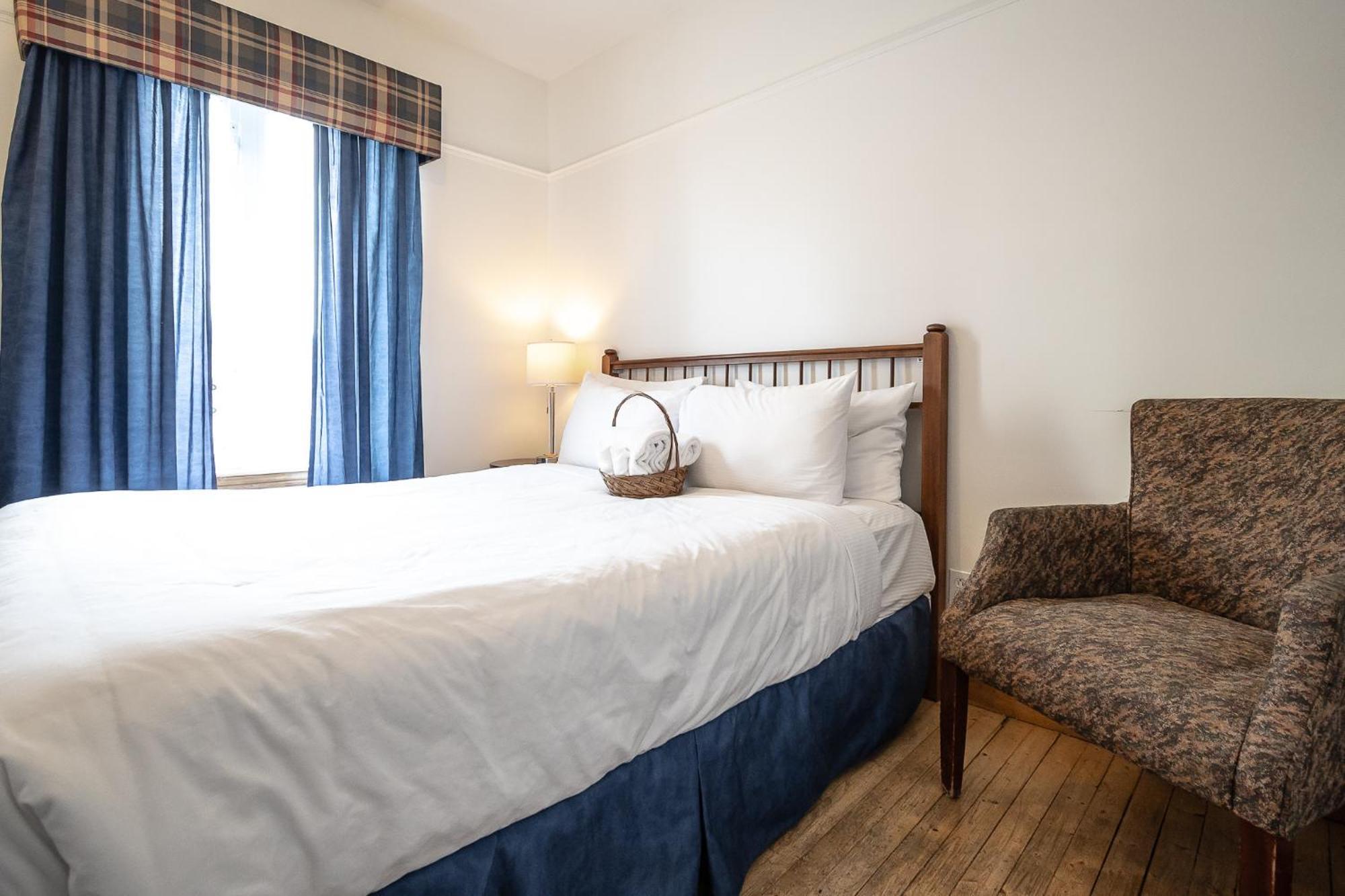 Auberge De La Vieille Maison Rimouski Eksteriør bilde